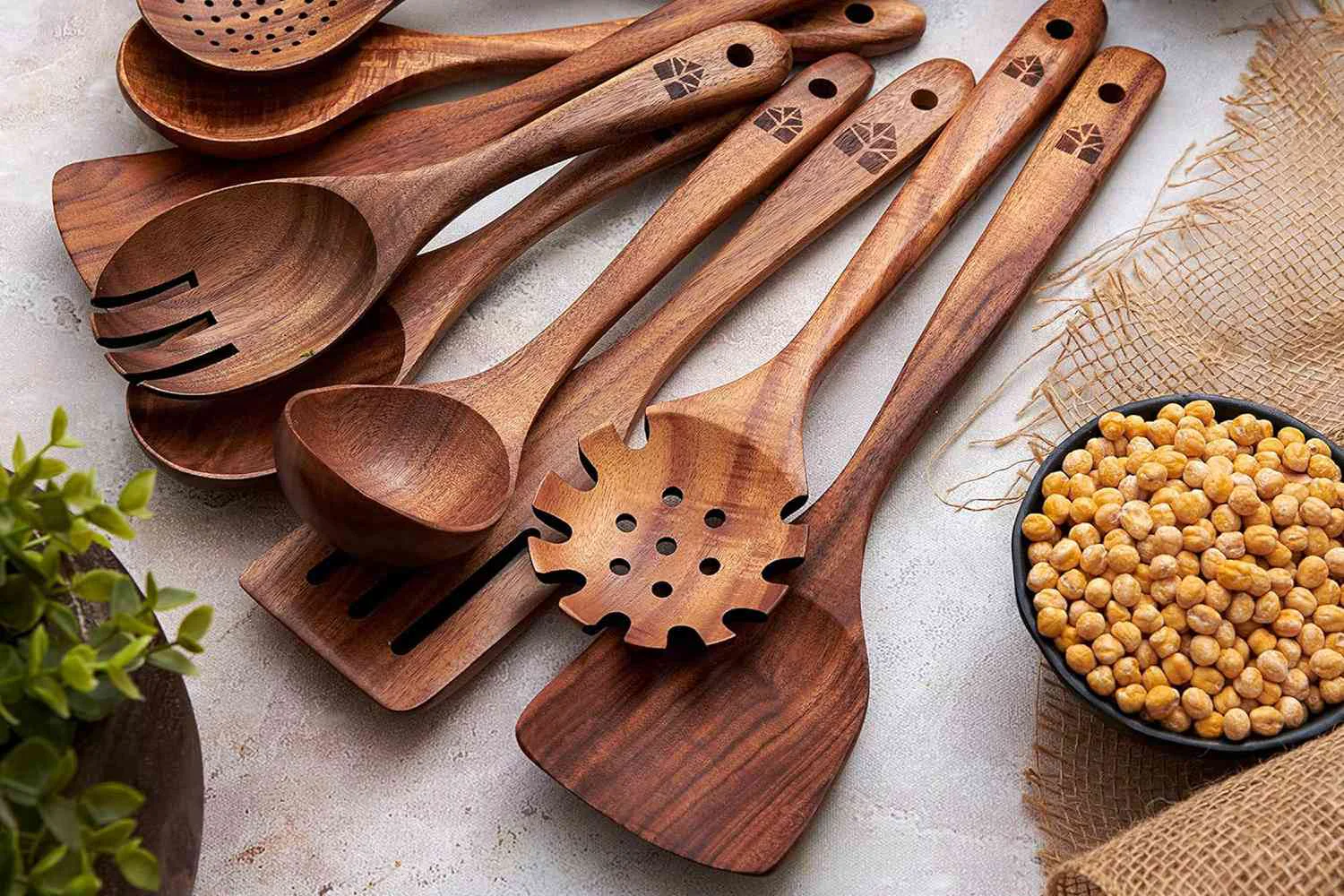 Wooden Kitchenware Utensils